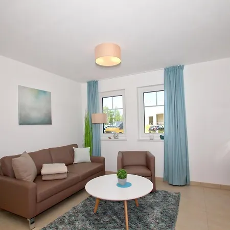 Strandresort Rex Rugia Ferienwohnung 10-4 Mit Sauna- Und Schwimmbadnutzung Im Ahoi Sellin