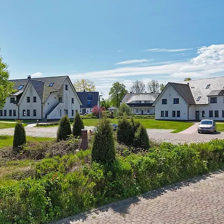 Rex Rugia 10-4 Mit Sauna- Und Schwimmbadnutzung Im Ahoi Sellin